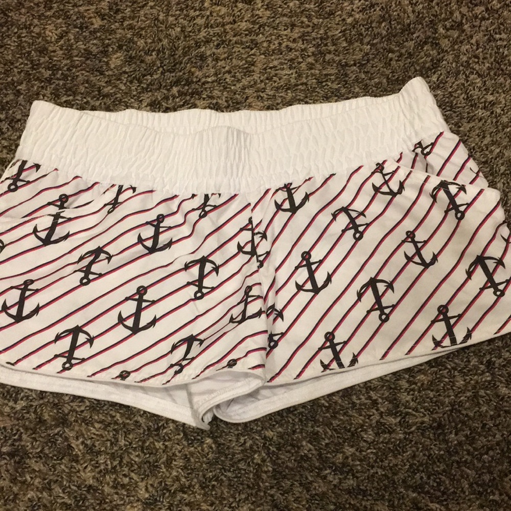 Board shorts